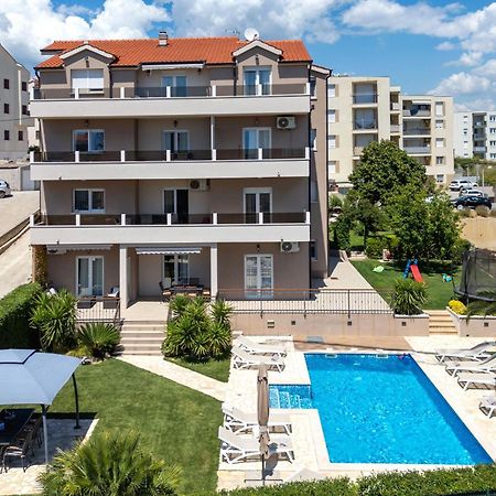 Ferienwohnung Sunny Garden A2 Split Exterior foto