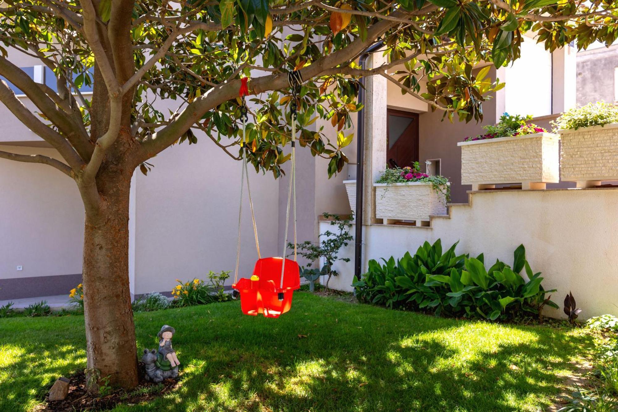 Ferienwohnung Sunny Garden A2 Split Exterior foto
